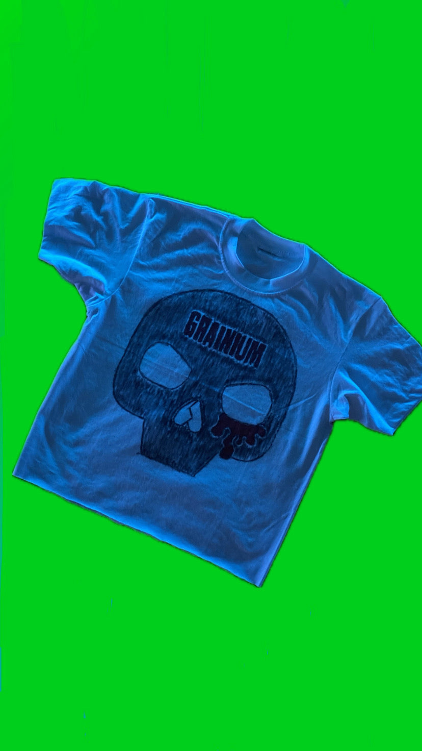 GRAINIUM™ Skull Statement Tee – Box Crop Unisex