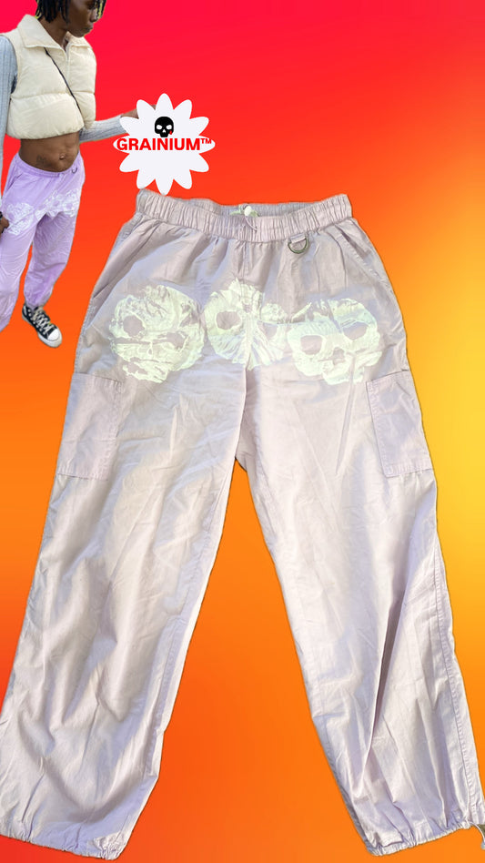 GRAINIUM™ Women’s Cargo Joggers – Skull Fade Lavender