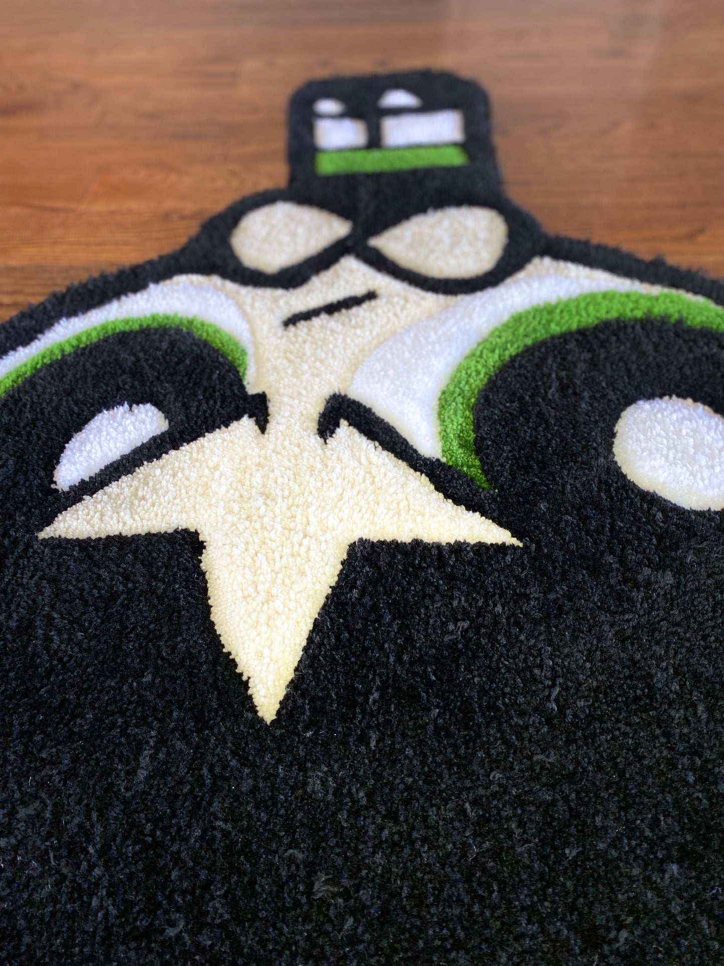 ROCKSTARRUGGY™Buttercup-Inspired Tufted Rug – Custom Handmade Decor